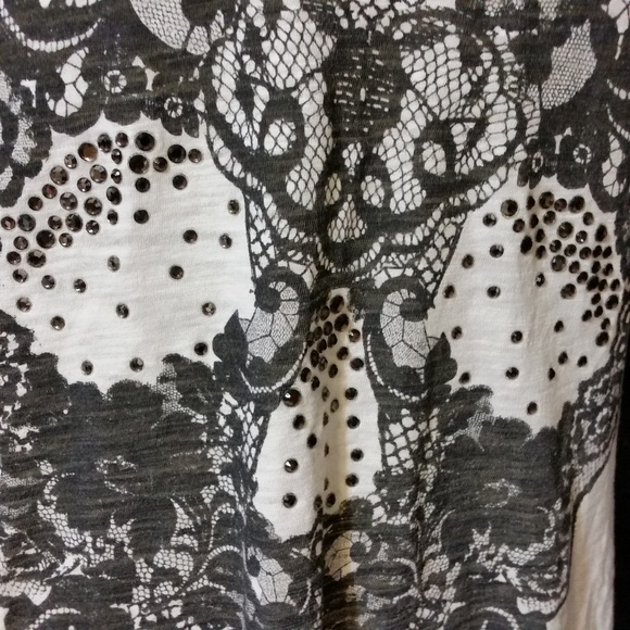 Express Women's T-Shirt Skull Graphic embellished - Picture 5 of 7